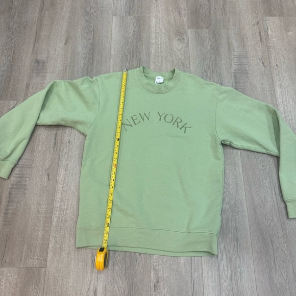 Bala Crewneck Sweatshirt Embroidered New York Loungewear Size Small Made In USA - Picture 4 of 8
